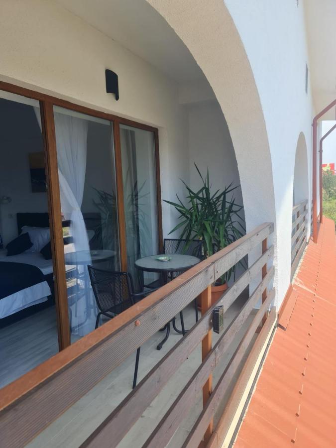Yuka Hotel Vama Veche Exterior photo