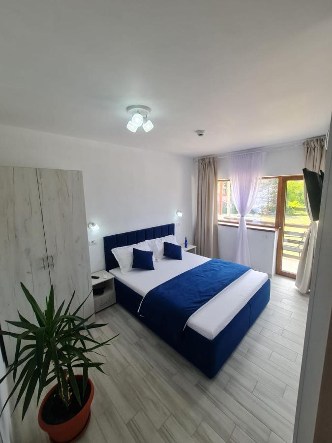 Yuka Hotel Vama Veche Exterior photo