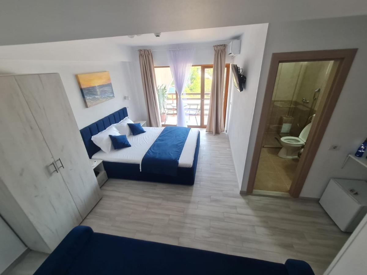 Yuka Hotel Vama Veche Exterior photo